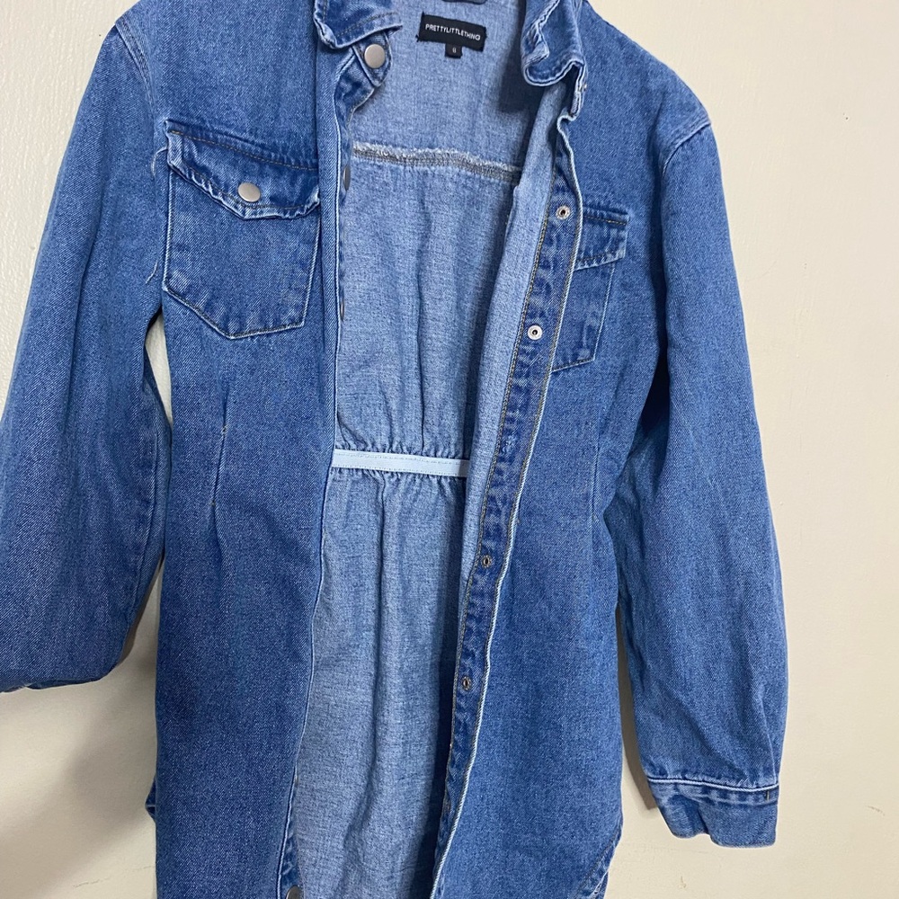 PrettyLittleThing Light Blue Denim Jacket